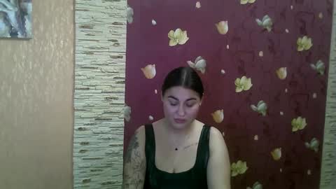 Lisa online show from 12/31/24, 01:26