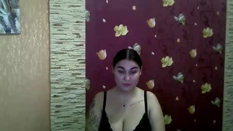 Lisa online show from 01/08/25, 01:11