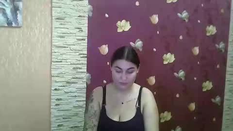 Lisa online show from 02/26/25, 12:16