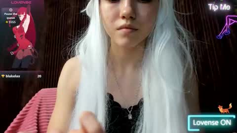 Snapshot of misskotomiss chatting on 12/02/25, 07:53 Kotomiss online show from 12/02/25, 07:53