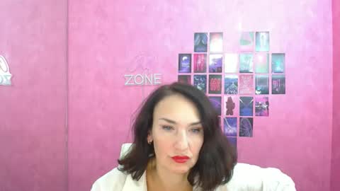 Christina online show from 12/17/25, 12:11