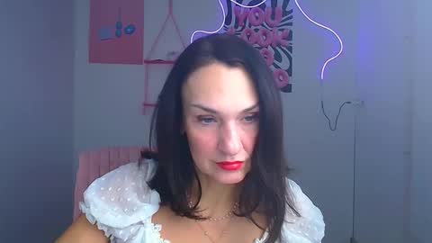 Christina online show from 03/08/26, 12:20