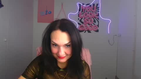 Christina online show from 03/25/26, 12:22