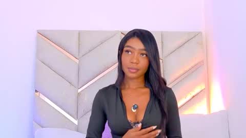 lyly  independient model online show from 01/15/26, 06:55