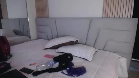 Miss Loise online show from 01/17/26, 03:00