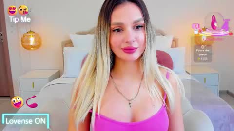 Snapshot of misslou_ chatting on 03/02/26, 06:03 Lou online show from 03/02/26, 06:03