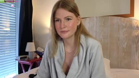 Misslucci online show from 03/05/25, 09:38