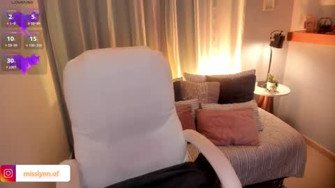 i am lyn online show from 03/21/26, 05:23