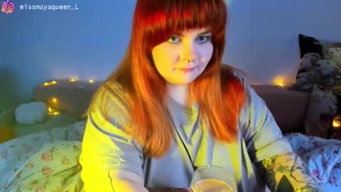 Maya online show from 11/17/25, 11:27