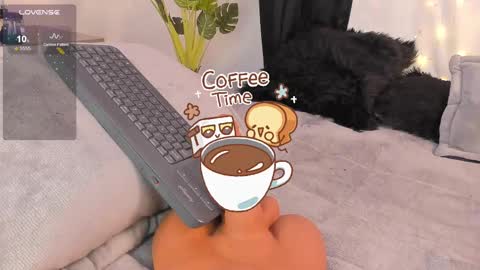 Alejandra  online show from 03/05/25, 01:06