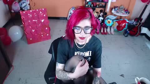 Miss Mia online show from 02/27/25, 04:32