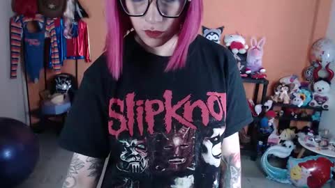 Miss Mia online show from 01/19/26, 03:38