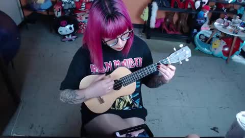 Miss Mia online show from 02/02/26, 02:38