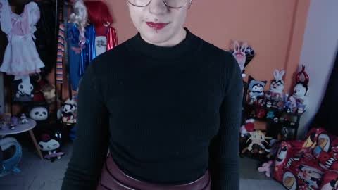 Miss Mia online show from 05/05/26, 11:29