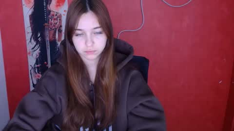 Mia online show from 01/12/26, 12:21