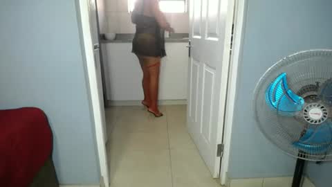 Snapshot of missmimmi69 chatting on 07/01/26, 06:59 mimmi online show from 07/01/26, 06:59
