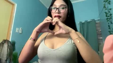 missminervaa online show from 10/07/25, 04:26