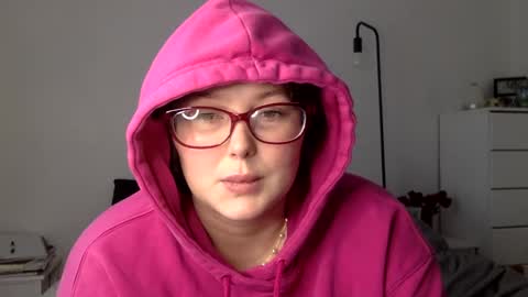 missmistressmal online show from 11/23/25, 02:39