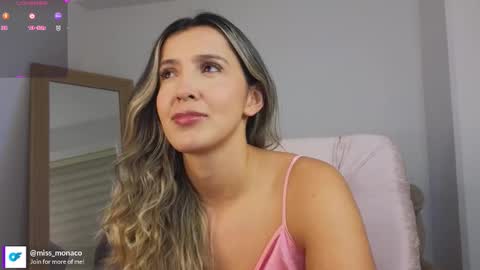 Snapshot of missmonaco chatting on 10/30/25, 12:34 Emma Rivera online show from 10/30/25, 12:34