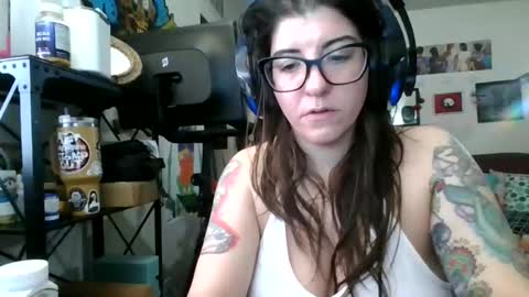 Snapshot of missmonatoyou chatting on 02/10/26, 12:20 MissMona online show from 02/10/26, 12:20