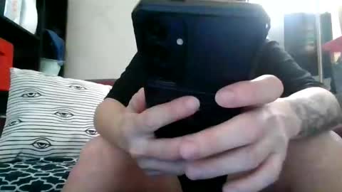 Snapshot of missmonatoyou chatting on 02/24/26, 01:36 MissMona online show from 02/24/26, 01:36