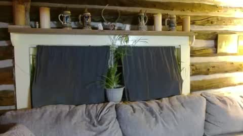 Maxxx online show from 11/22/25, 04:00