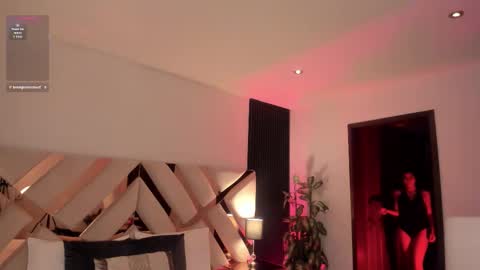 Snapshot of missnataly_ chatting on 11/13/25, 10:03 Nataly Rivas online show from 11/13/25, 10:03