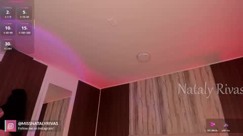 Snapshot of missnataly_ chatting on 11/25/25, 10:21 Nataly Rivas online show from 11/25/25, 10:21