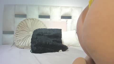 Snapshot of missnatasha05 chatting on 09/10/25, 01:05 missnatasha05 online show from 09/10/25, 01:05