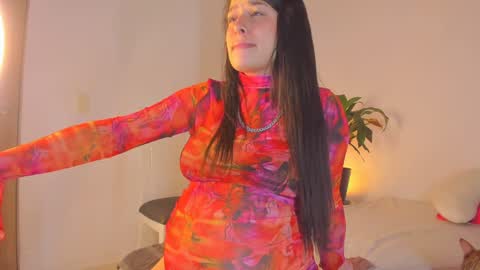 misspaulag online show from 01/31/25, 01:01