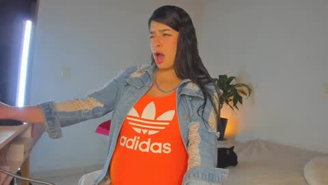 misspaulag online show from 02/05/25, 11:50