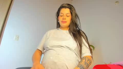 misspaulag online show from 02/10/25, 05:36