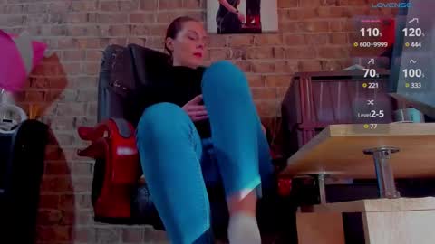 Miss Venus online show from 03/05/25, 10:22