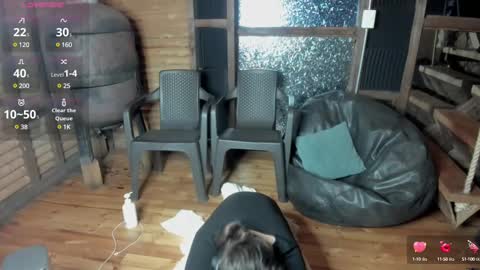 sarah online show from 03/05/25, 06:54