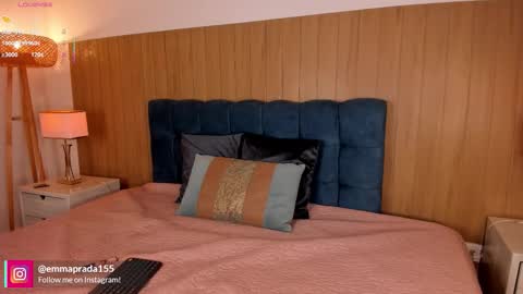 Emma Prada online show from 01/14/26, 11:49