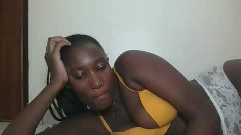 pretty gal online show from 12/16/25, 08:25