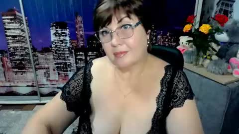 Snapshot of missritabella chatting on 06/17/26, 06:42 Rita online show from 06/17/26, 06:42