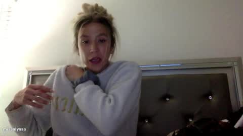 Alyssa online show from 05/27/26, 04:31