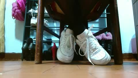 Snapshot of misssam28 chatting on 12/29/24, 07:53 TELL ME MISS online show from 12/29/24, 07:53