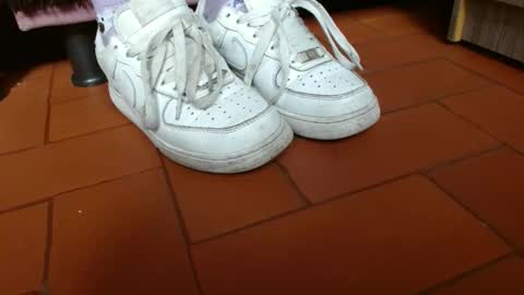 Snapshot of misssam28 chatting on 02/13/25, 12:54 TELL ME MISS online show from 02/13/25, 12:54