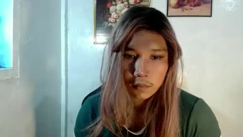 Snapshot of misssam69 chatting on 12/21/25, 10:55 sam online show from 12/21/25, 10:55