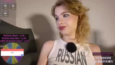 Snapshot of missslola chatting on 07/28/26, 07:39 Misss Lola Angel online show from 07/28/26, 07:39