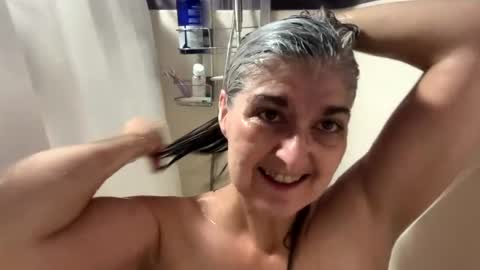 Miss Spooky Silverstacker online show from 10/20/25, 11:10