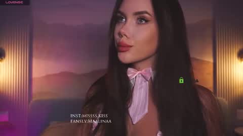 Snapshot of missss_kiss chatting on 10/12/25, 05:23 Missss kiss online show from 10/12/25, 05:23