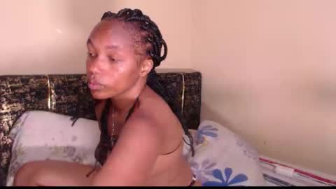 missthighsohmy online show from 11/17/25, 07:14