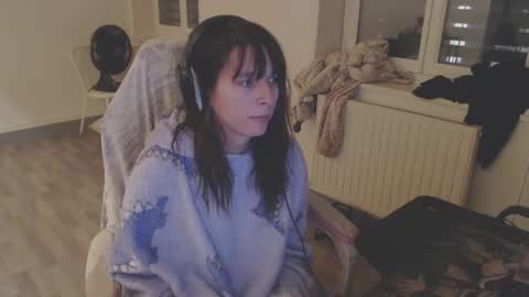 Snapshot of missthon chatting on 12/15/24, 05:53 missthon online show from 12/15/24, 05:53