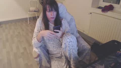 Snapshot of missthon chatting on 01/06/25, 05:06 missthon online show from 01/06/25, 05:06