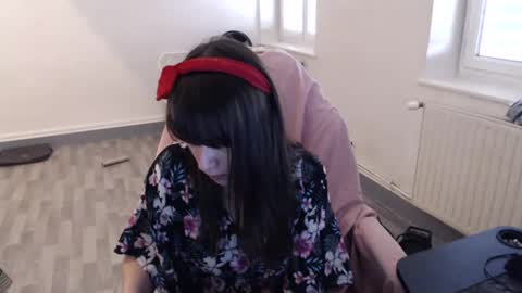 Snapshot of missthon chatting on 01/16/25, 11:04 missthon online show from 01/16/25, 11:04