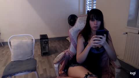 Snapshot of missthon chatting on 01/18/25, 03:49 missthon online show from 01/18/25, 03:49