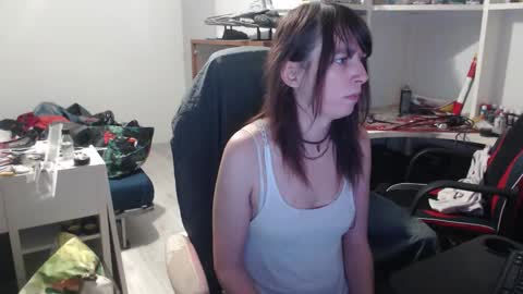 Snapshot of missthon chatting on 03/03/26, 02:01 missthon online show from 03/03/26, 02:01